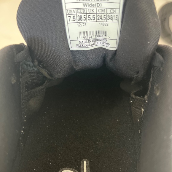 Women’s Brooks Adrenaline GTS 23 - Picture 8 of 8